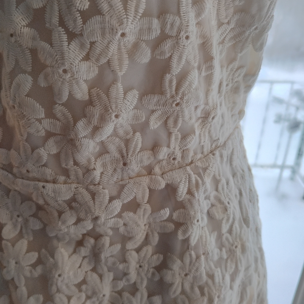 Elegant White Lace Dress By Blu Pepper - Picture 15 of 15